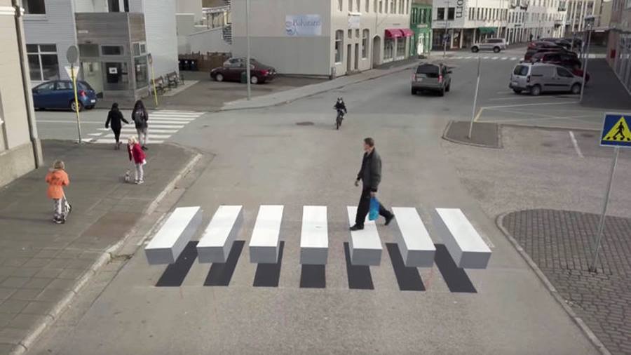 zebra-cross illusion